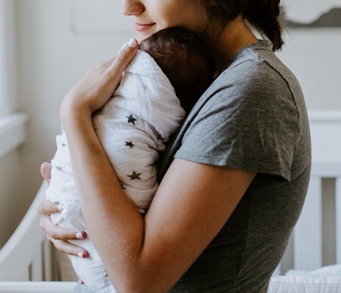 Stillen kann eine intensive Bindung zwischen Mutter und Kind aufbauen.